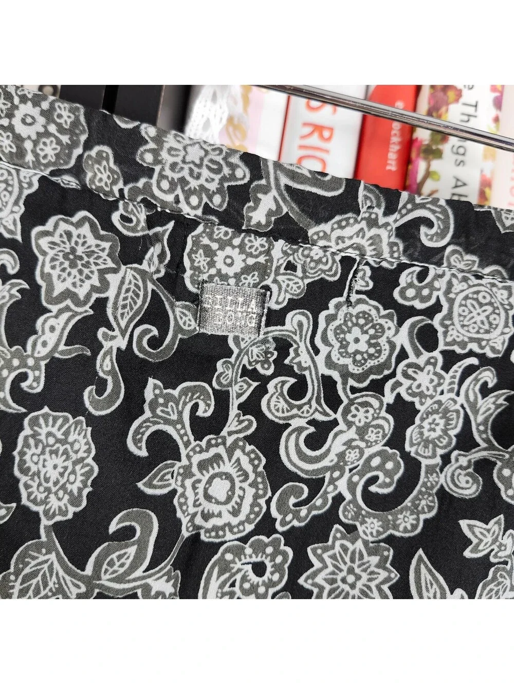 Billabong Black & White Sheer Floral Maxi Skirt Women's Medium Boho
